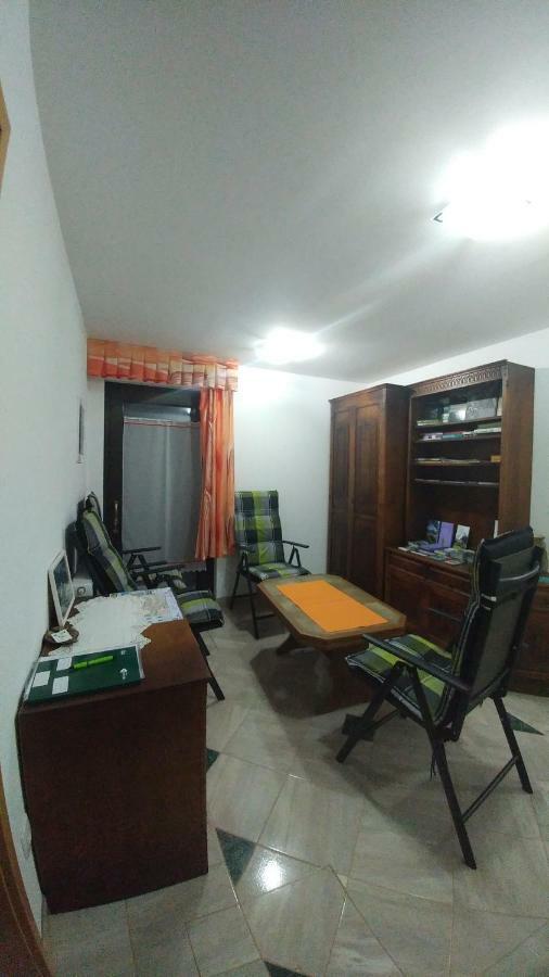 Apartmaji Katrc *